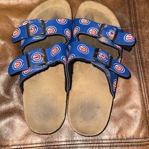 Chicago Cubs women’s sandals